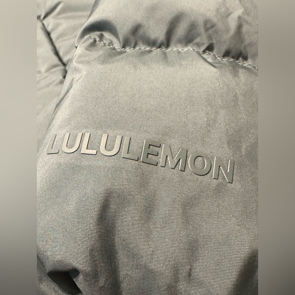 Lululemon wonderpuff coat - Picture 4 of 5